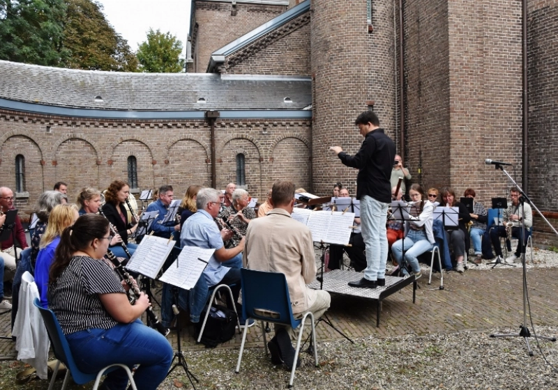 DSC_0018 (800x540).jpg